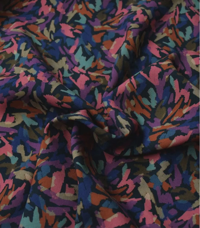 Abstract Rayon Challis Fabric from France in Grafik