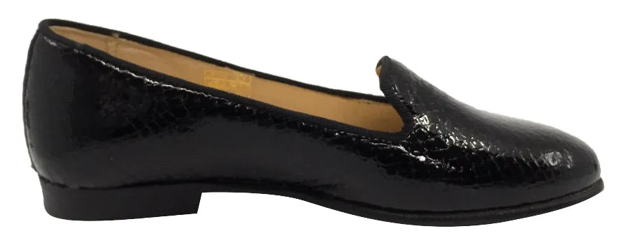 Andanines  Girl's Scalloped Ballet Flat, Black Pebble Patent