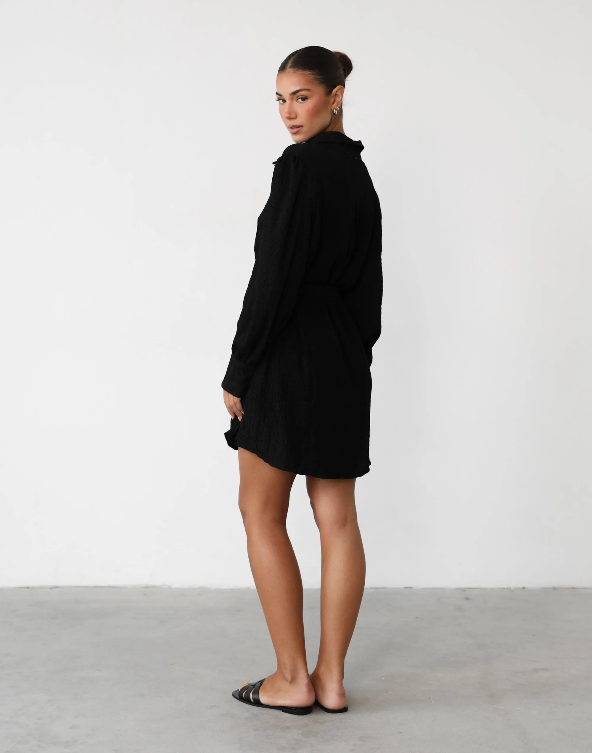 Atarah Long Sleeve Mini Dress (Black)