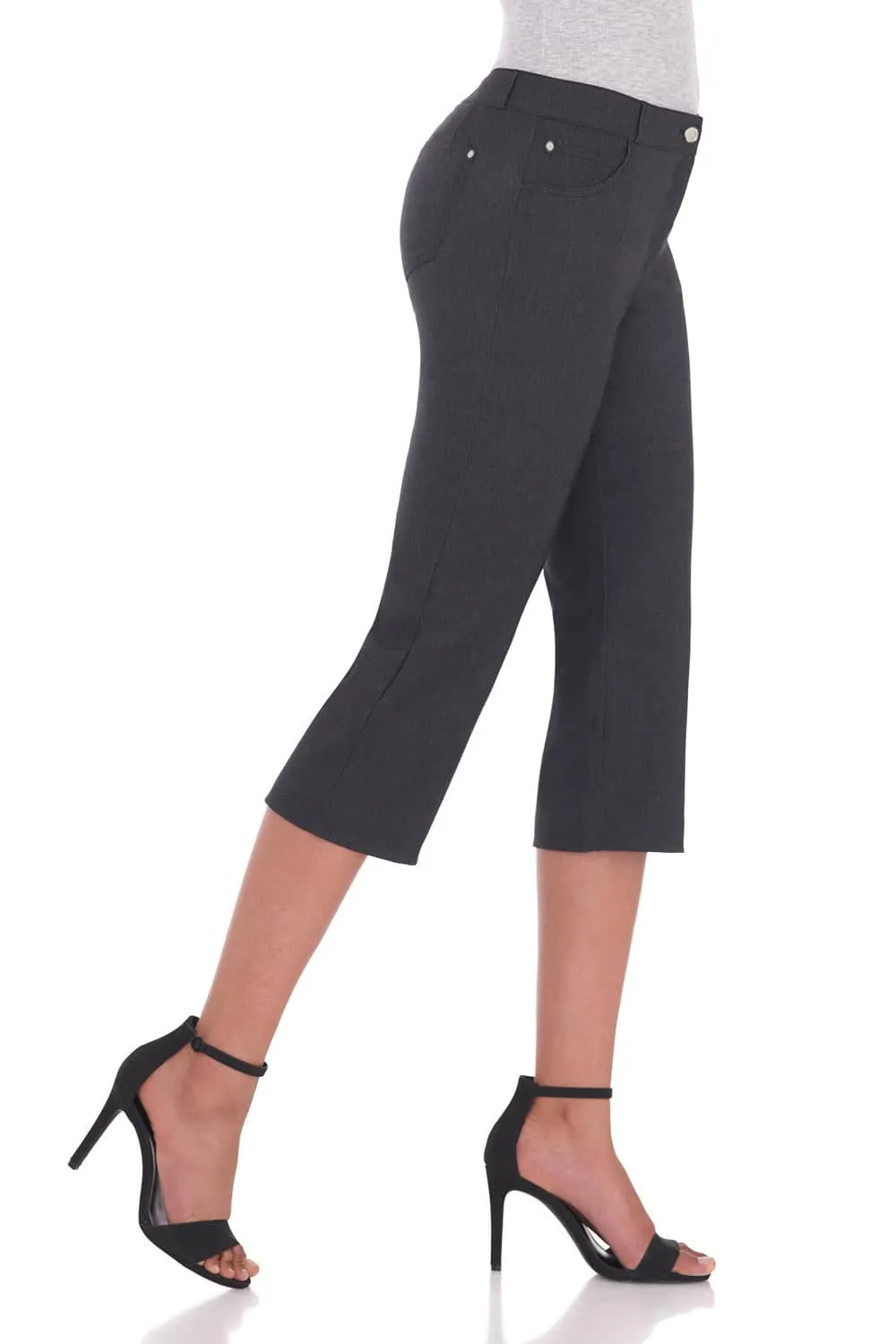 Chic Capris with 5 Pockets and Zipper Closure