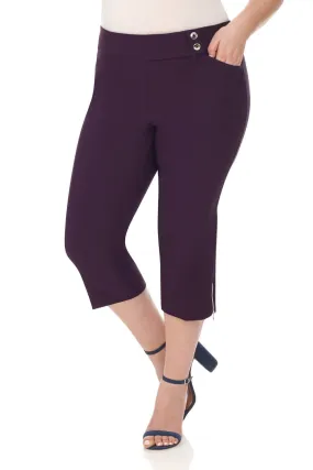 Curvy Chic Capris with Zipper Detail at the Hem