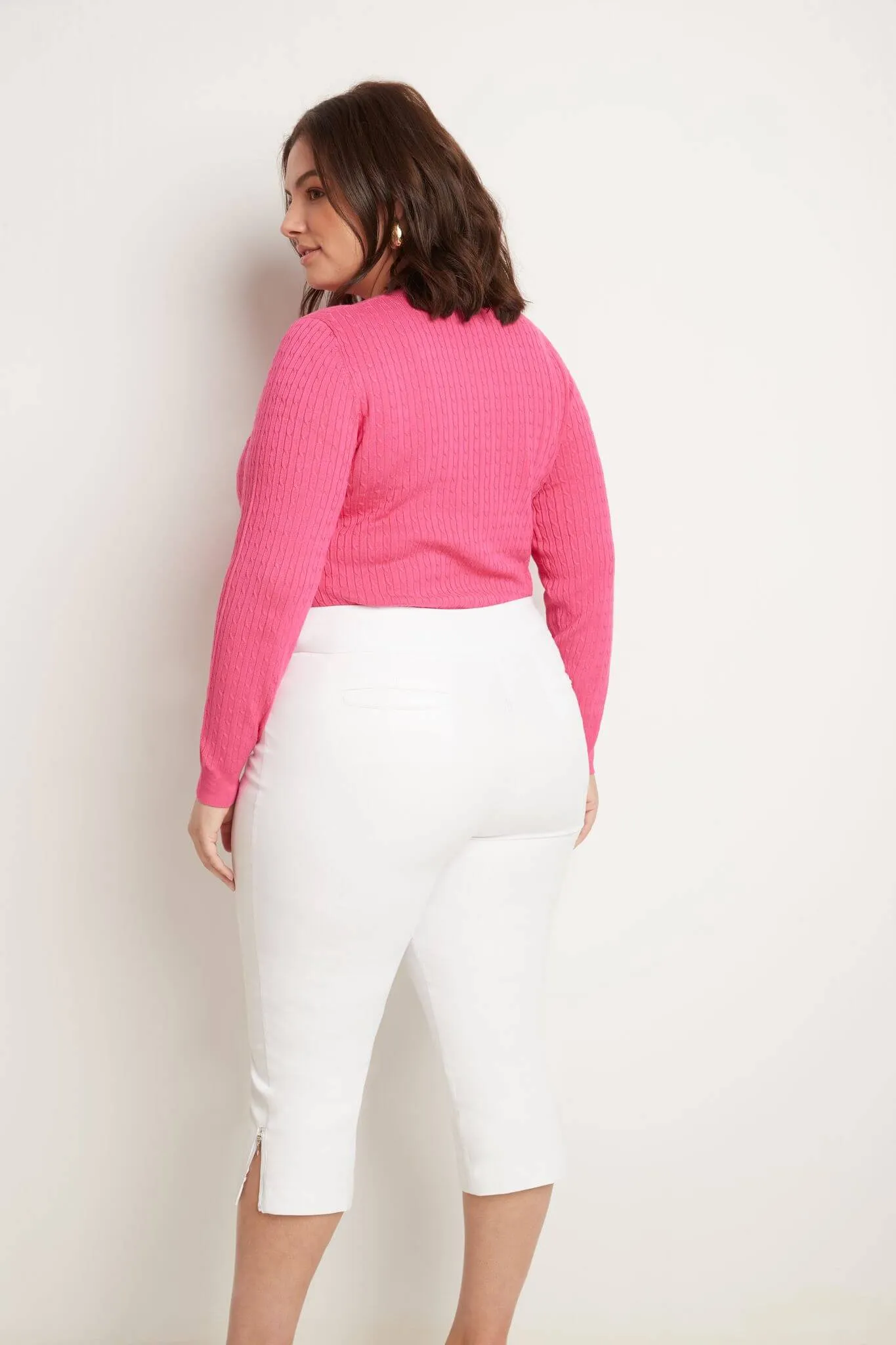 Curvy Chic Capris with Zipper Detail at the Hem