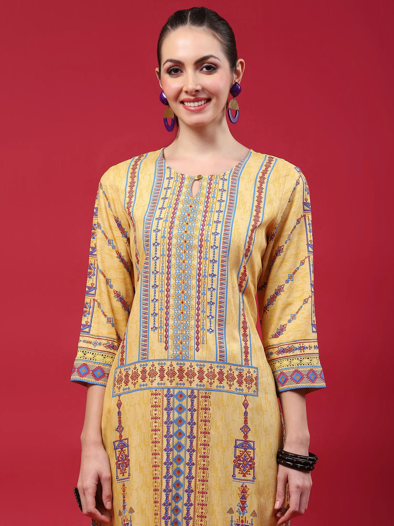 Indiessence Women Mustard Geometric Printed Kurta