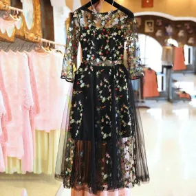 Mesh Embroidery Lace Dress O Neck